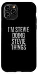 Coque pour iPhone 11 Pro Je suis Stevie Doing Stevie Things Funny Vintage