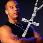 Halsband och hängen för män Modefilm Smycken The Fast And The Furious Toretto Men Classic Cross Pendant Halsband