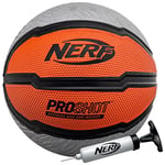 Nerf Ballon de Basket Proshot de Taille Officielle (74,93cm) - pour Intérieur et Extérieur - Pompe de Gonflage - Adhérence Renforcée - pour les Gymnases et les Allées - Réglementaire B7 - Noir, Orange