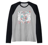 Skeleton Hand Heart Funny Bones Valentine's Day Men Women Raglan Baseball Tee