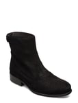 Carla F Boots 82990 Shoes Ankle Boot - Flat Svart [Color: BLACK MUSTANG SNAKE SUEDE 100 ][Sex: Women ][Sizes: 36,37,38,41 ]