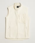 Peak Performance Pile Vest Vintage White