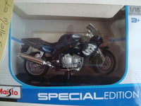 MOTO MINIATURE TRIUMPH SPRINT RS bleue 1/18  MAISTO