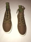 BNIB Converse - CT Classic Boot Hi Juniors Dark Earth Trainers - Brown. Size 2