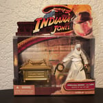 INDIANA JONES: RAIDERS OF THE LOST ARK - Indiana With Ark Action Figure Set 2008