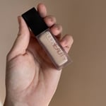 Huda Beauty #FauxFilter Luminous Matte Concealer  SHADE SUGAR BISCUIT