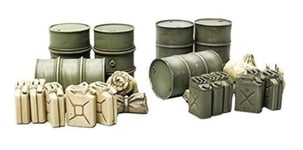 Tamiya Models Jerry Can and Oil Drum Set (US IMPORT)