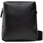 Pochette Calvin Klein Jeans  Sacoche bandouliere  Ref 57104 noir 17*19*5 cm