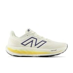 New Balance Fresh Foam X Vongo v6 Vit - Handla nu på Loparshop.se!