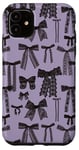 Coque pour iPhone 11 Nœuds noirs vintage, dentelle noire, dentelle esthétique sur mauve