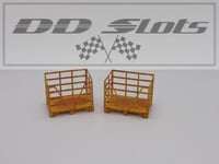F847 – DD Slots Scalextric Carrera SCX 1.32 Scale Crate Pair – NEW