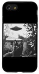 Coque pour iPhone SE (2020) / 7 / 8 Cat Selfie with UFO Weird 50s Photo --