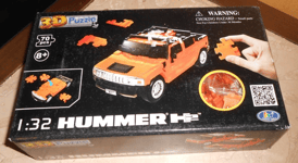 voiture puzzle 3D HUMMER H2 orange, 70 pièces , 1/32, neuf