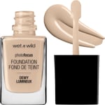 WET N WILD Photo Focus Dewy Foundation - Shell Ivory