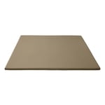 Hakuna Matte Hakuna Matte Lekematte for baby laget av vegansk skinn 120 x 120 cm, Sand