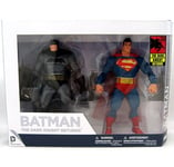 DC DirectDark Knight Returns 30th Annivesary Batman Superman Toy figure 2 pack  