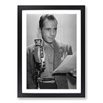 Big Box Art Humphrey Bogart Framed Wall Art Picture Print Ready to Hang, Oak A2 (62 x 45 cm)