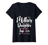 Womens Mother Daughter Trip 2025 Family Vacation Mom Matching V-Neck T-Shirt