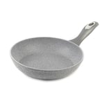 Salter BW02762G1 Marblestone 20cm Poêle à Frire - Petite Antiadhésive crêpe, omelette Poêle, Aluminium Forgé, Convient aux tables de cuisson à induction et lave-vaisselle, Cuire avec peu d'huile