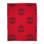 Manchester United FC Character World Official Fleece Throw Blanket | Super Soft, Football Crest Design | Warm Super Soft Feel Red Throw | Perfect for Home, Bedroom, Sleepovers & Camping