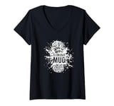 Womens Love Mud? A Muddy Runner Joke or Funny Trail Running V-Neck T-Shirt