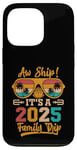 Coque pour iPhone 13 Pro Aw Ship It's A Family Trip : Croisière en famille Vintage 2025