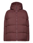 W Rivel Puffer Burgundy Peak Performance