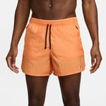 Nike Stride Running Division 5" Shorts Herre