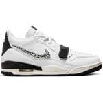 Baskets basses Nike  NIKE AIR JORDAN LEGACY LOW BLANC NOIR