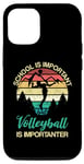 Coque pour iPhone 15 Pro L'école est importante mais le volleyball est importateur pour les jeunes enfants