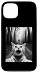 Coque pour iPhone 13 T-shirt drôle chat selfie avec Bigfoot