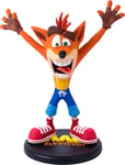 First 4 Figures Crash Bandicoot toimintafiguuri (Standard Edition)