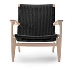 Carl Hansen - CH25, Tvålad Ek, Svartflätat papperssnöre - Fåtöljer - Hans J. Wegner - Träfärgad - Naturmaterial/Trä