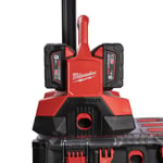 Milwaukee M18 PC6 PACKOUT™ -pikalaturi