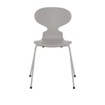 Fritz Hansen - 3101 Myran 4 ben, Lackad, Nine Grey, Underrede Nine Grey - Matstolar - designer_arne_jacobsen - Grå - Metall/Trä