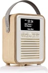 Retro Mini Radio Dab Plus/Dab avec Bluetooth, FM et Radio Réveil Fonction - Alimentée par Secteur et Batterie Radio Portable avec Antenne, Prise Casque et Port de Charge USB - Chêne