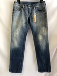 Jean Droit Femme Diesel Modèle Lowky 100%Coton Taille w31 couleur Bleu Neuf !!!!