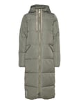 Coster Copenhagen Long Puffer Jacket Grön