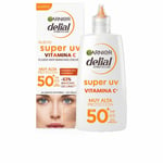 Kräm mot bruna fläckar Garnier Delial Super UV Spf 50 62,65 ml C-vitamin