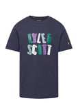 Lyle & Scott Polygon Graphic T-Shirt Marinblå