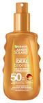 Garnier Spray solaire UV pour un bronzage radieux, très haute protection solaire SPF 50, résistant à l'eau, Ambre Solaire Ideal Bronze Milk-in Spray 150 ml