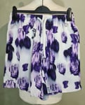 John Richmond HMP23185 Floral Print Bermuda Shorts Purple / White Medium 34"W