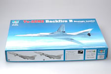 Trumpeter 1/72 Tupolev Tu-22M2 Backfire B # 01655 - Plastic Model Kit