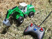 RC farm Tractor Radio Control Digger Crane Monster Truck RC Lorry Toy Battery UK