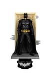 BK D-Stage The Dark Knight Trilogy - Batman Diorama (15cm) (DS-093)