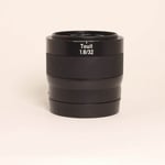 Zeiss Used Touit 32mm f/1.8 Planar T* Lens Sony E