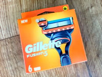 Lames de Rasoir Gillette Fusion 5 Paquet 6 Recharges avec Lubrastrip