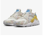 Nike Air Huarache Run Ladies Girls UK 4 EUR 37.5 Sail University Blue DV3209 100