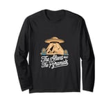 The Aliens Built the Pyramids Sci-Fi Design Long Sleeve T-Shirt