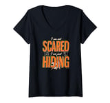 Disney and Pixar’s Up Dug Not SCARED Just HIDING Halloween T-Shirt avec Col en V